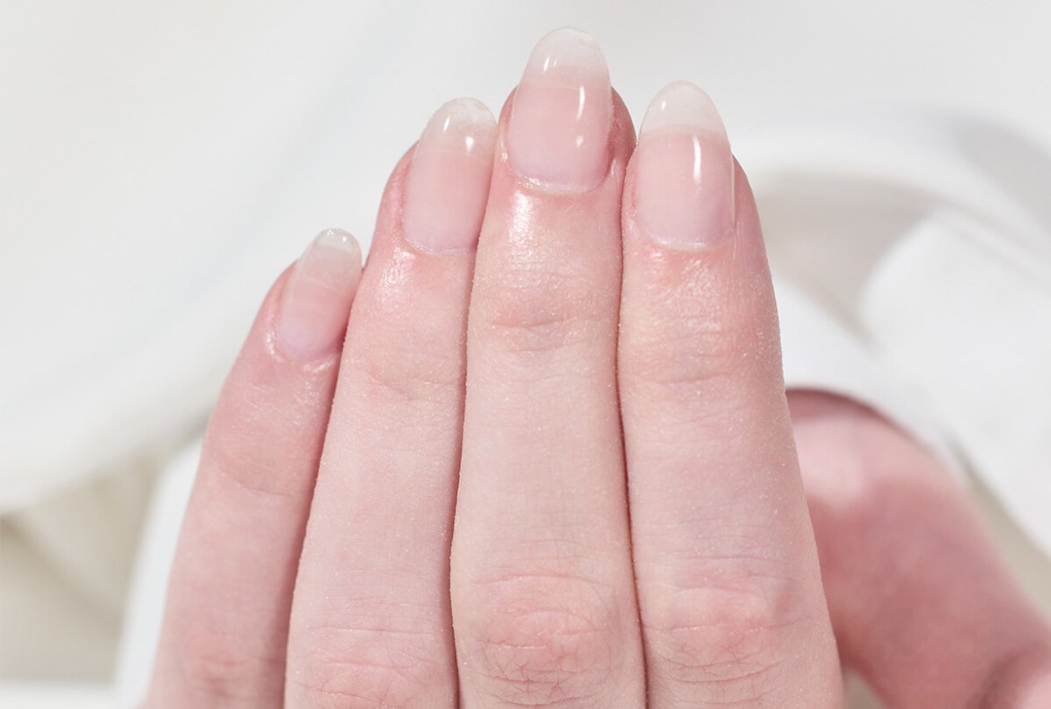 qual formato de unha quebra menos? unha amendoada e unha oval